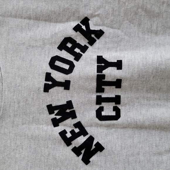 H&M Grey Cropped Pullover - Picture 2 of 5